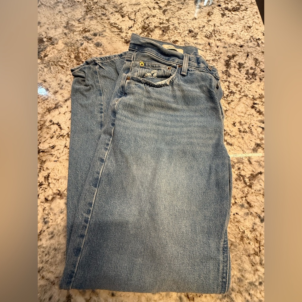 Womens Mid Rise 90s Baggy